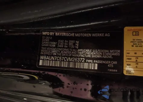 2012 BMW 135I z USA, uszkodzony, nr VIN WBAUN7C57CVM26372